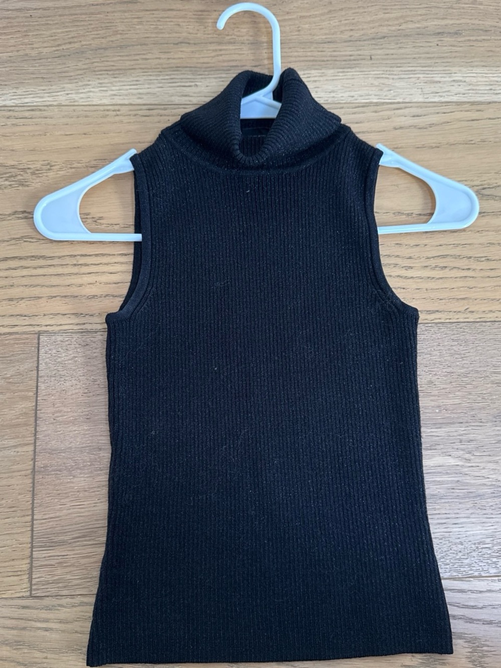 Black Sleeveless Turtleneck Knit Sweater for Women